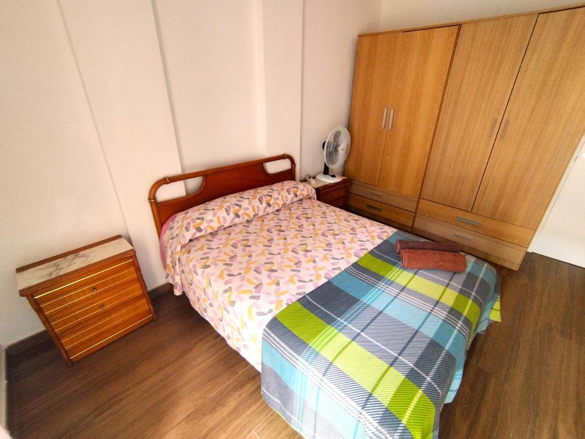Sunny Flat With Huge Terrace! Close Downtown! Alicante Exteriör bild