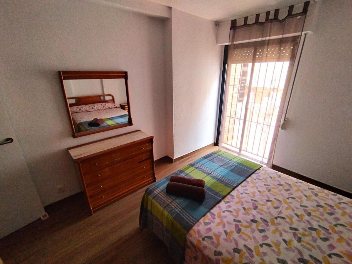 Sunny Flat With Huge Terrace! Close Downtown! Alicante Exteriör bild