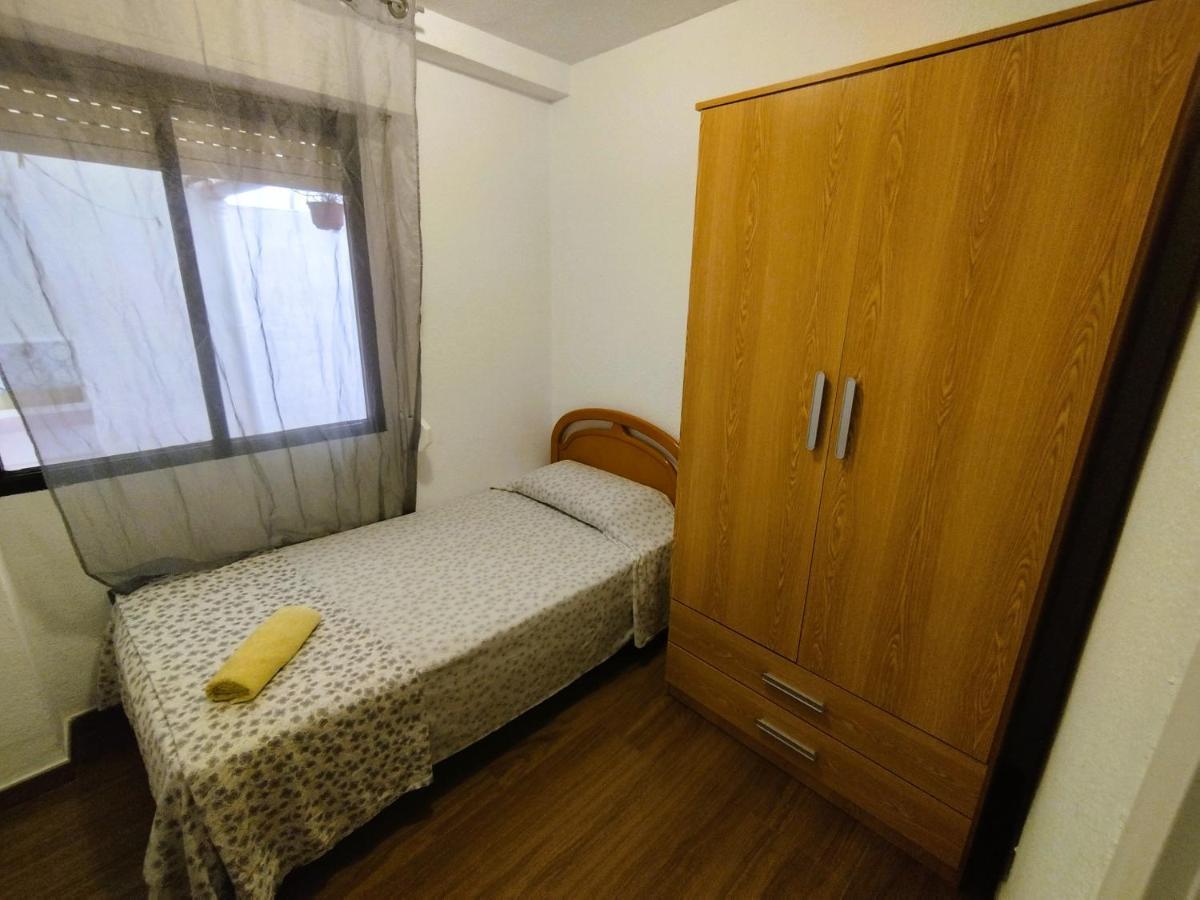 Sunny Flat With Huge Terrace! Close Downtown! Alicante Exteriör bild