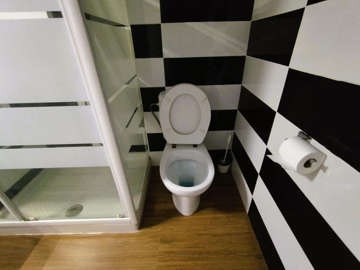 Sunny Flat With Huge Terrace! Close Downtown! Alicante Exteriör bild