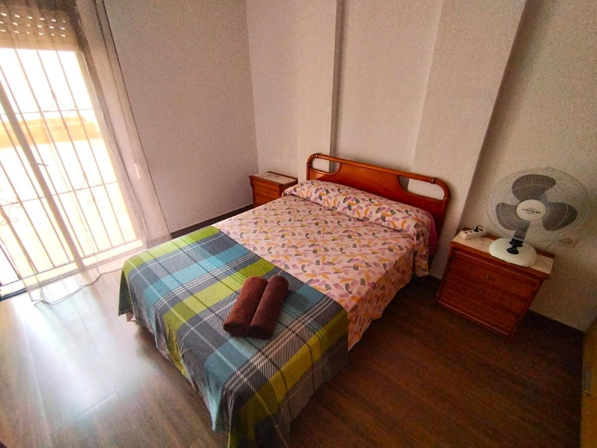 Sunny Flat With Huge Terrace! Close Downtown! Alicante Exteriör bild